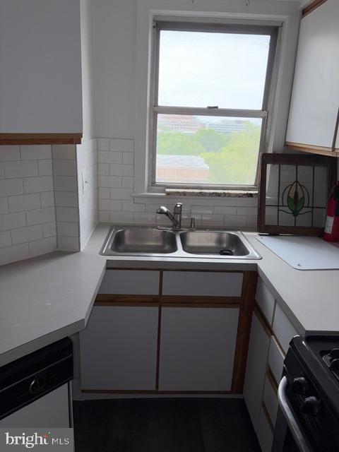2500 Q Street Northwest, Unit 741 Washington, DC 20007 - Photo 10 of 20 Kitchen w/ window over sink