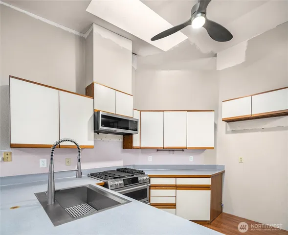 $550,000 | 5530 195th Avenue East, Bonney Lake, WA 98391