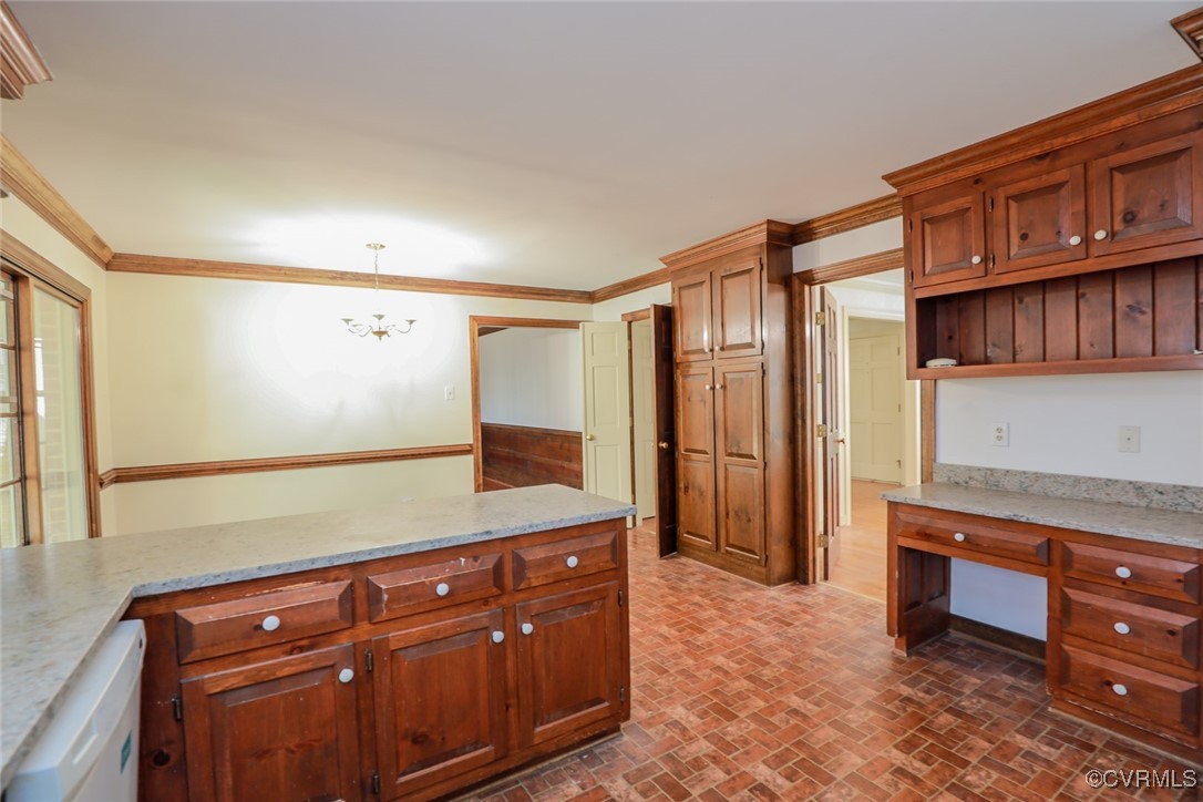550 Fords Road Manakin-Sabot, VA 23103 - Photo 16 of 45 Kitchen featuring pendant lighting, white dishwash