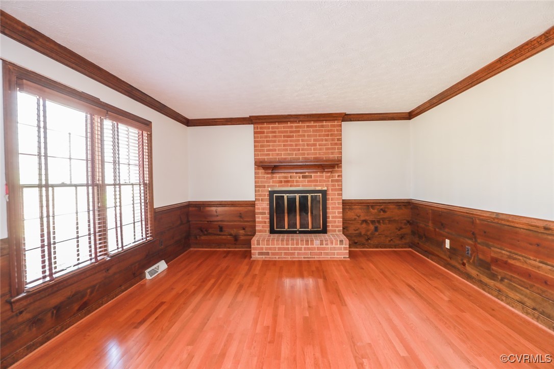 550 Fords Road Manakin-Sabot, VA 23103 - Photo 25 of 45 Unfurnished living room featuring hardwood / wood-