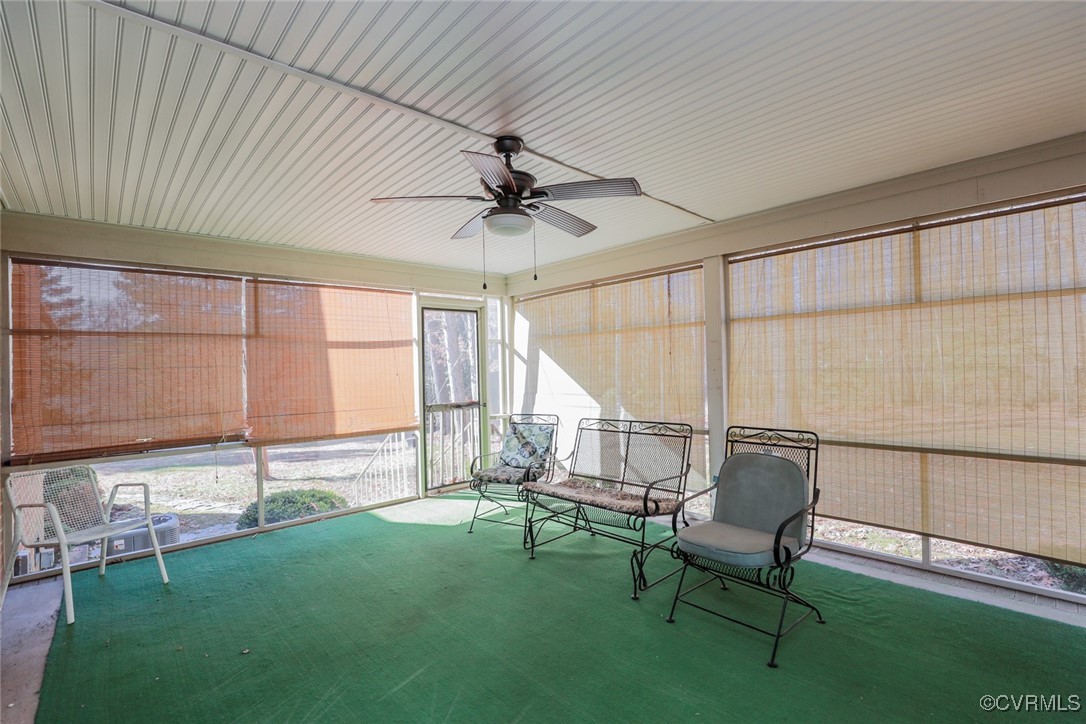 550 Fords Road Manakin-Sabot, VA 23103 - Photo 26 of 45 Unfurnished sunroom with ceiling fan