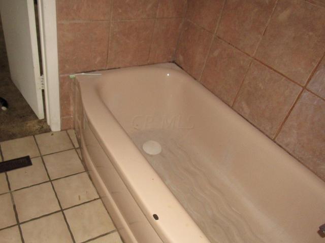 1594 Shady Lane Road Columbus, OH 43227 - Photo 3 of 11 Gallery Image 3