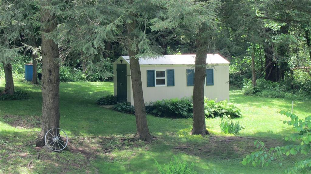 40 Fulton Road Canonsburg, PA 15317 - Photo 22 of 23 Large shed!