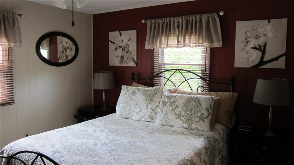 40 Fulton Road Canonsburg, PA 15317 - Photo 9 of 23 Master bedroom with walk in closet!