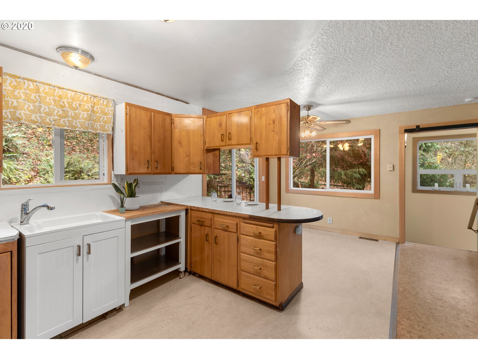 39149 East Knieriem Road Corbett, OR 97019 - Photo 5 of 22