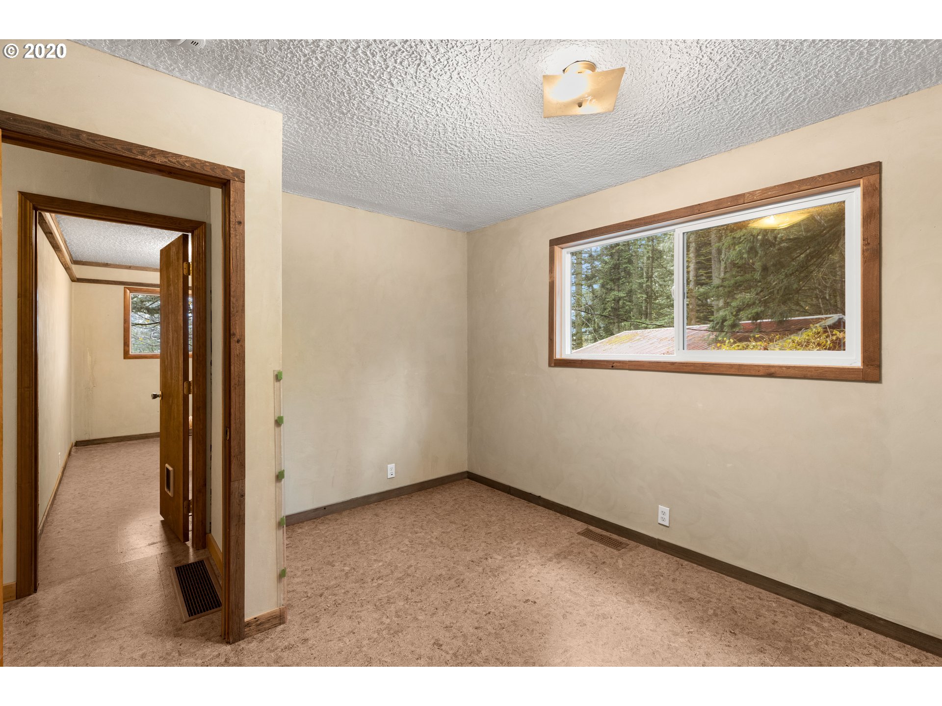 39149 East Knieriem Road Corbett, OR 97019 - Photo 8 of 22