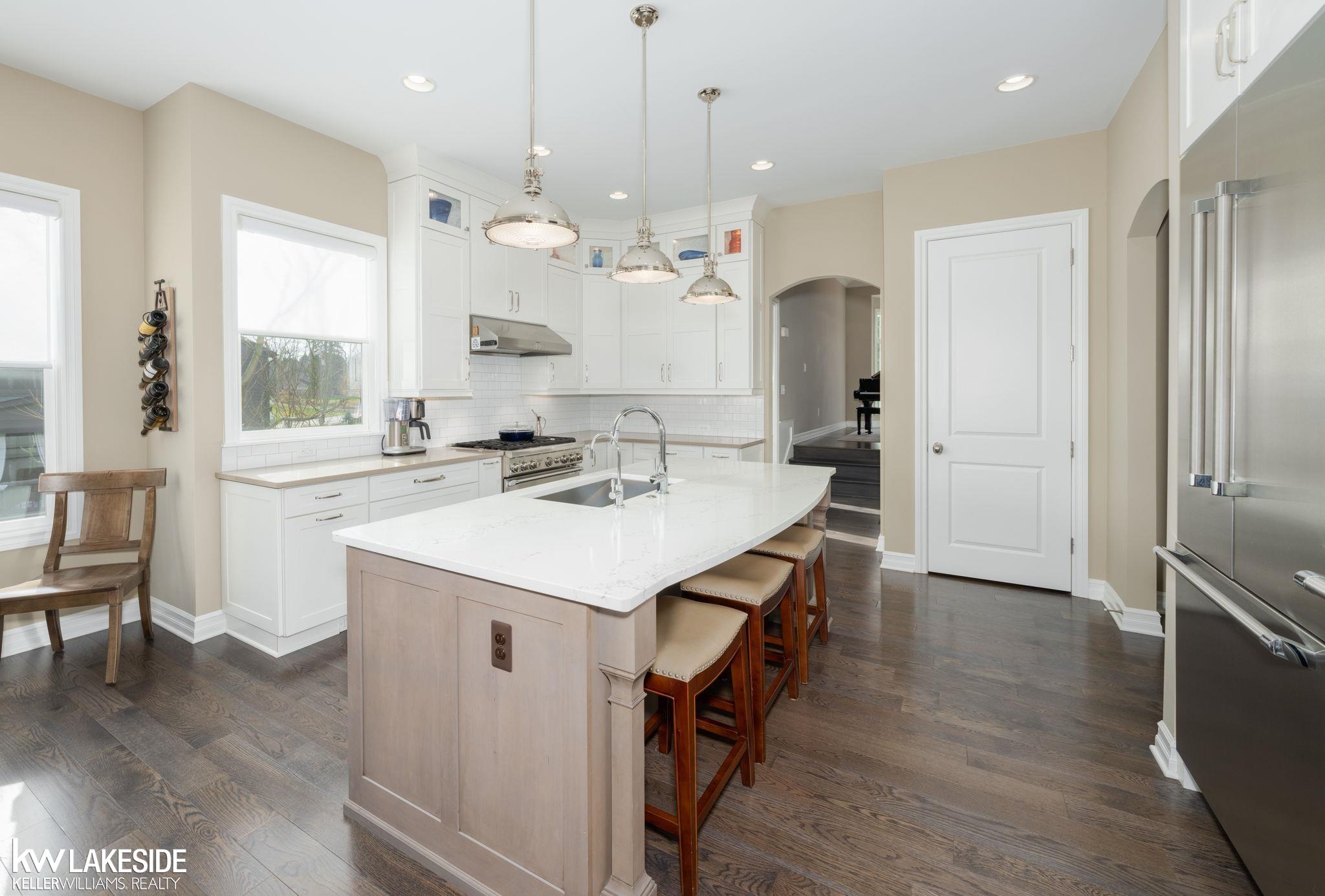885 Cumberland Ridge Court Rochester, MI 48307 - Photo 8 of 51
