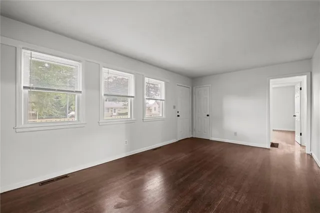 $179,000 | 12905 East 33rd Street South, Independence, MO 64055