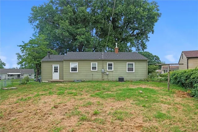 $179,000 | 12905 East 33rd Street South, Independence, MO 64055