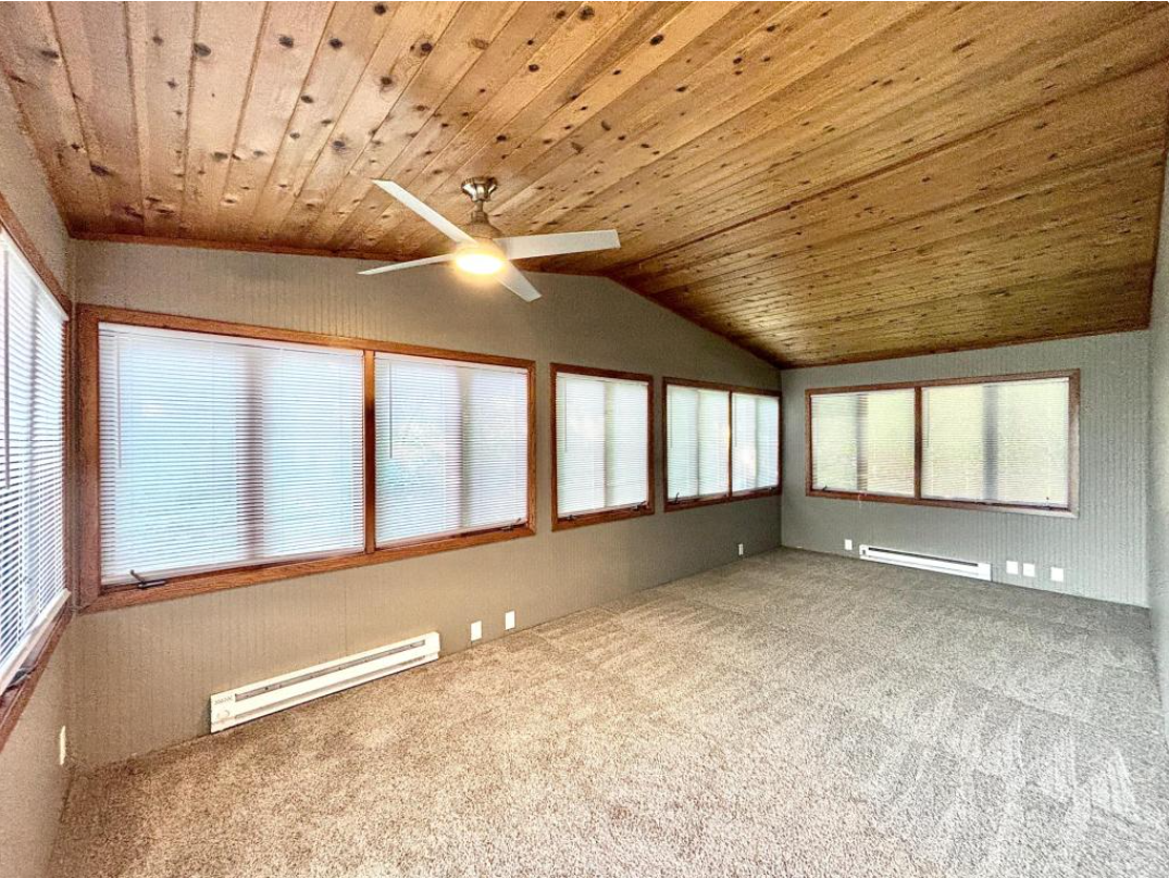 1414 West Danube Road Fridley, MN 55432 - Photo 8 of 20 Gallery Image 8