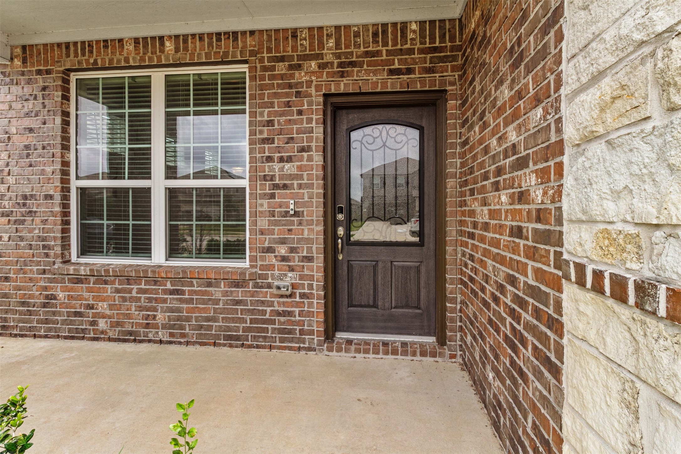 7219 Melrose Lane Rosharon, TX 77583 - Photo 2 of 26