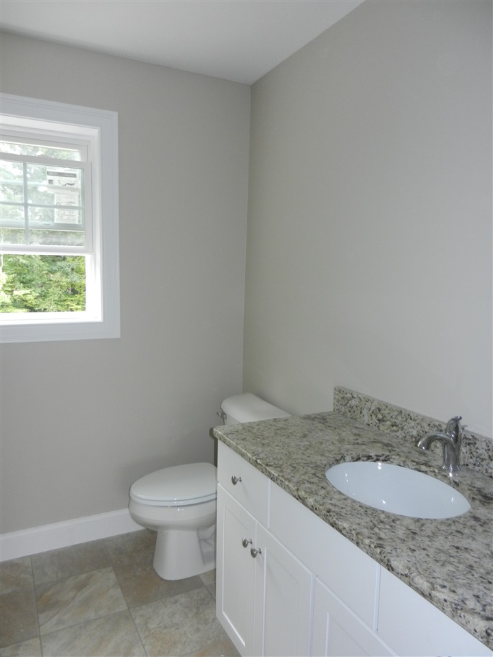 714 Fremont Road Chester, NH 03036 - Photo 14 of 21