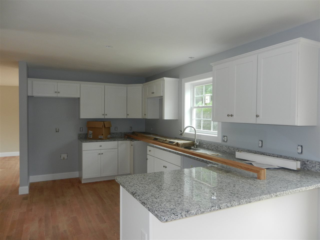 714 Fremont Road Chester, NH 03036 - Photo 3 of 21