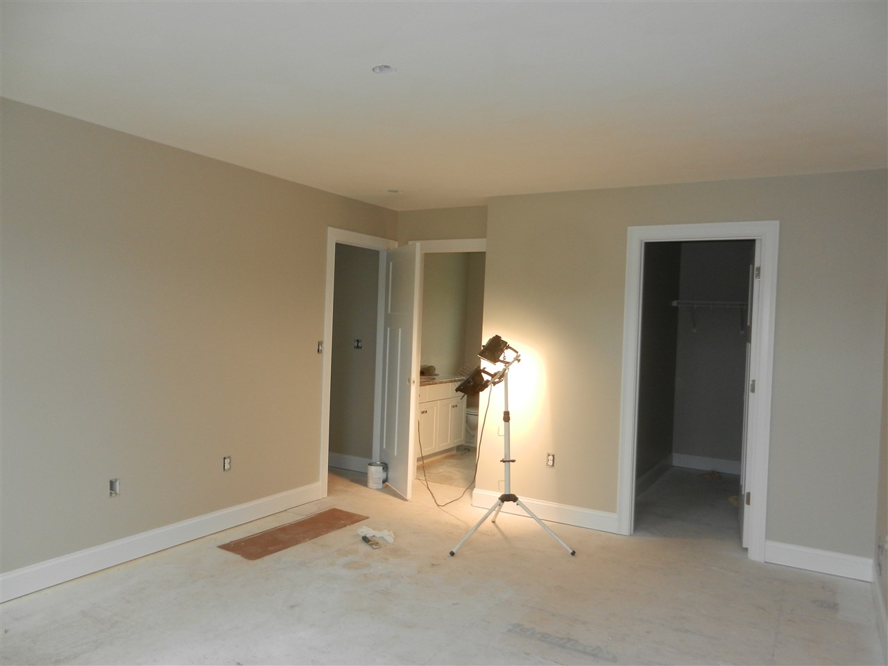 714 Fremont Road Chester, NH 03036 - Photo 10 of 21
