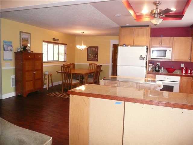 114 Knoll Road Vista, CA 92083 - Photo 9 of 18 Gallery Image 9