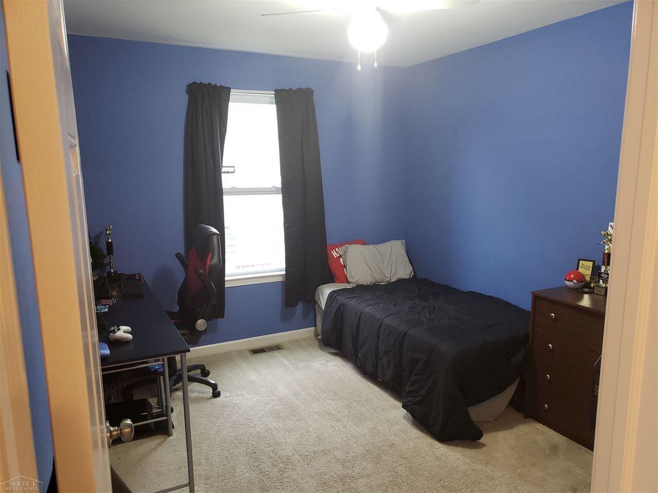 41353 Altissimo Drive Clinton Township, MI 48038 - Photo 18 of 24 31368739-17.JPG