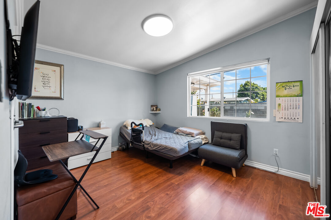 160 West Jay Street Carson, CA 90745 - Photo 10 of 18