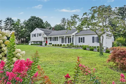 $785,000 | 3725 Barger Street, Shrub Oak, NY 10588