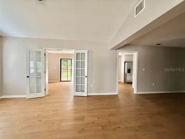 $2,900 | 6804 Lake View Drive, Yalaha, FL 34797