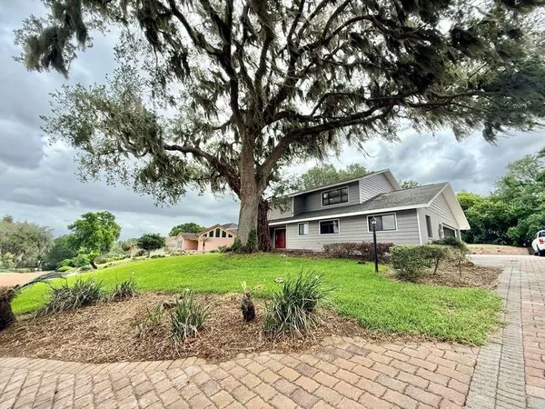 $2,900 | 6804 Lake View Drive, Yalaha, FL 34797