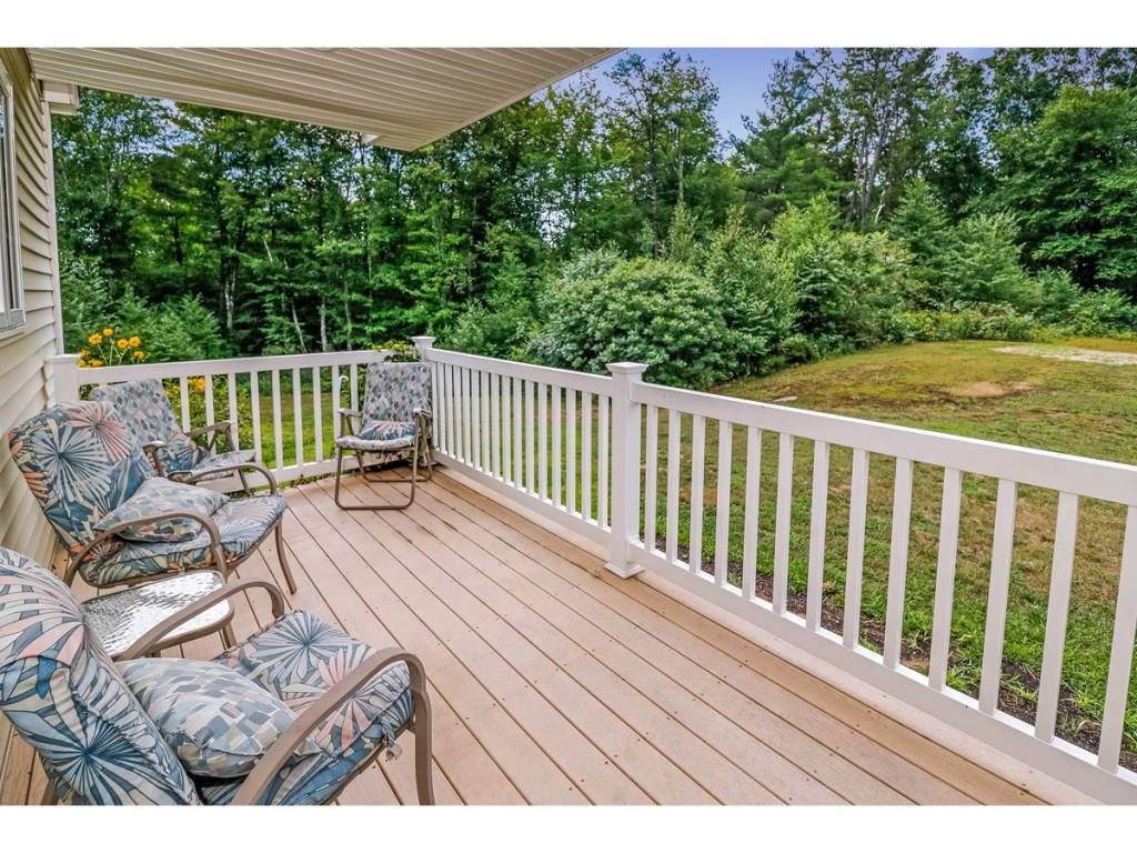 28 Dry Hill Road, Unit A Rochester, NH 03839 - Photo 11 of 23