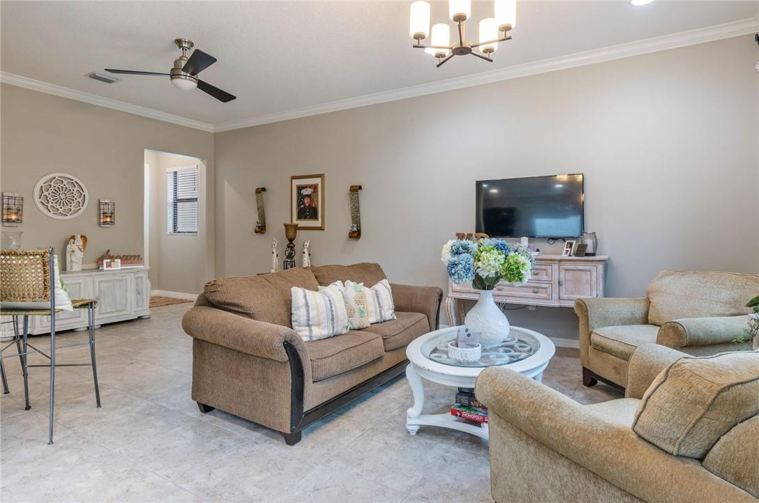 9014 Southwest 39th Street Miramar, FL 33025 - Photo 12 of 36 Photo 12