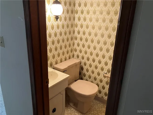 $249,900 | 515 Mill Street, Amherst, NY 14221