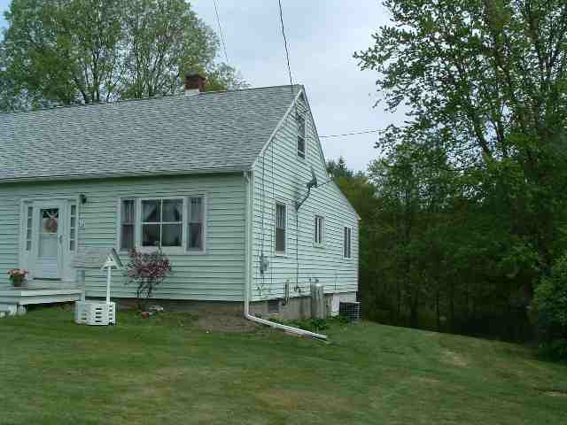 24 Beaver Road Schodack, NY 12123 - Photo 3 of 11 Photo 3