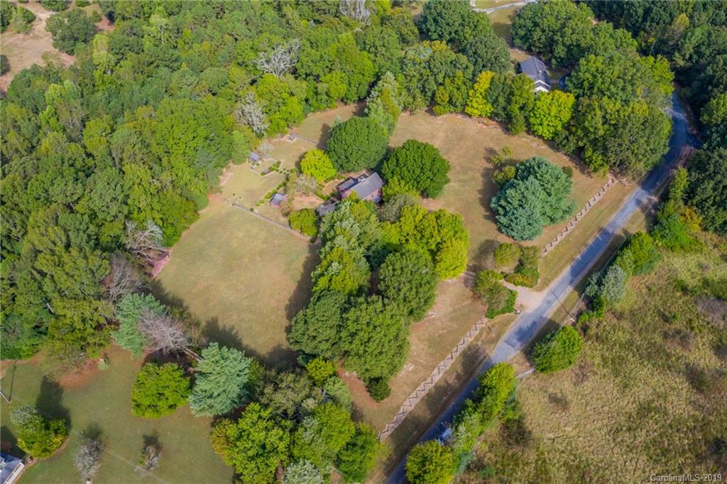 1278 Silverbrook Road Chester, SC 29706 - Photo 6 of 48 Gallery Image 6