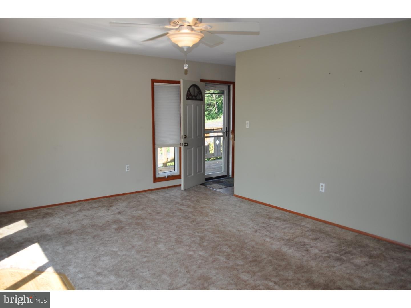 253 Lenape Road Bechtelsville, PA 19505 - Photo 9 of 23 Family Room