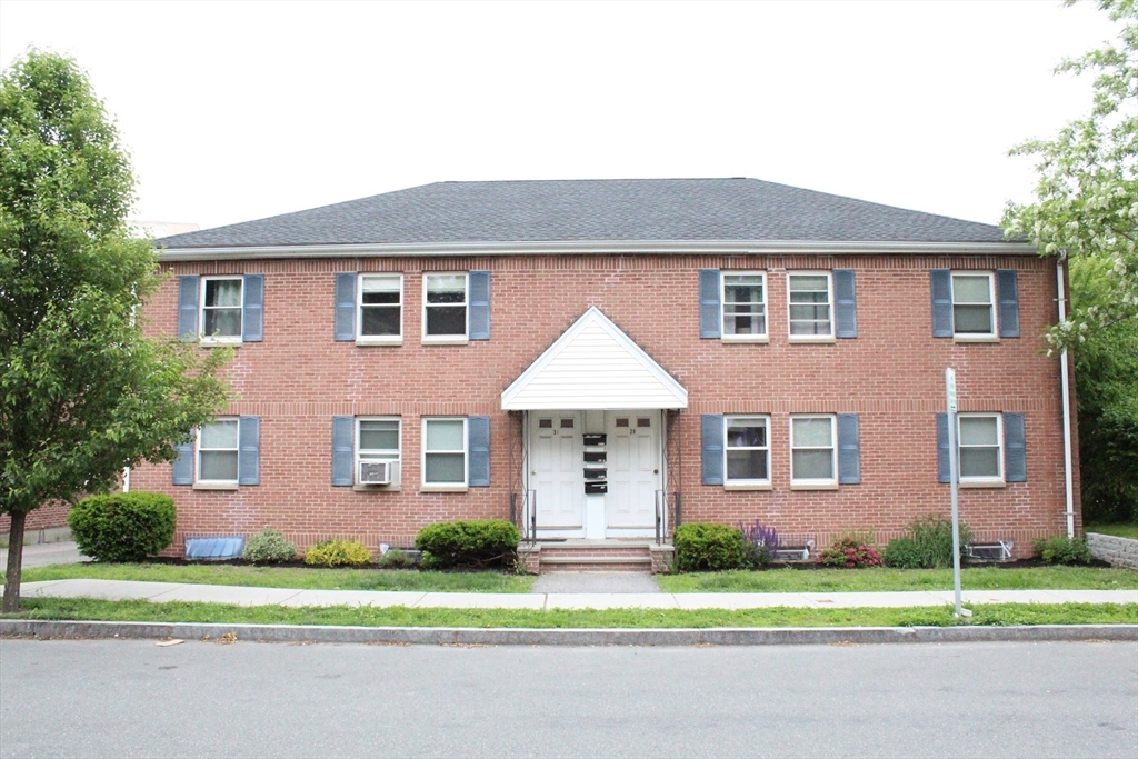 29 Aldrich Road, Unit 1 Watertown, MA 02472 - Photo 1 of 15
