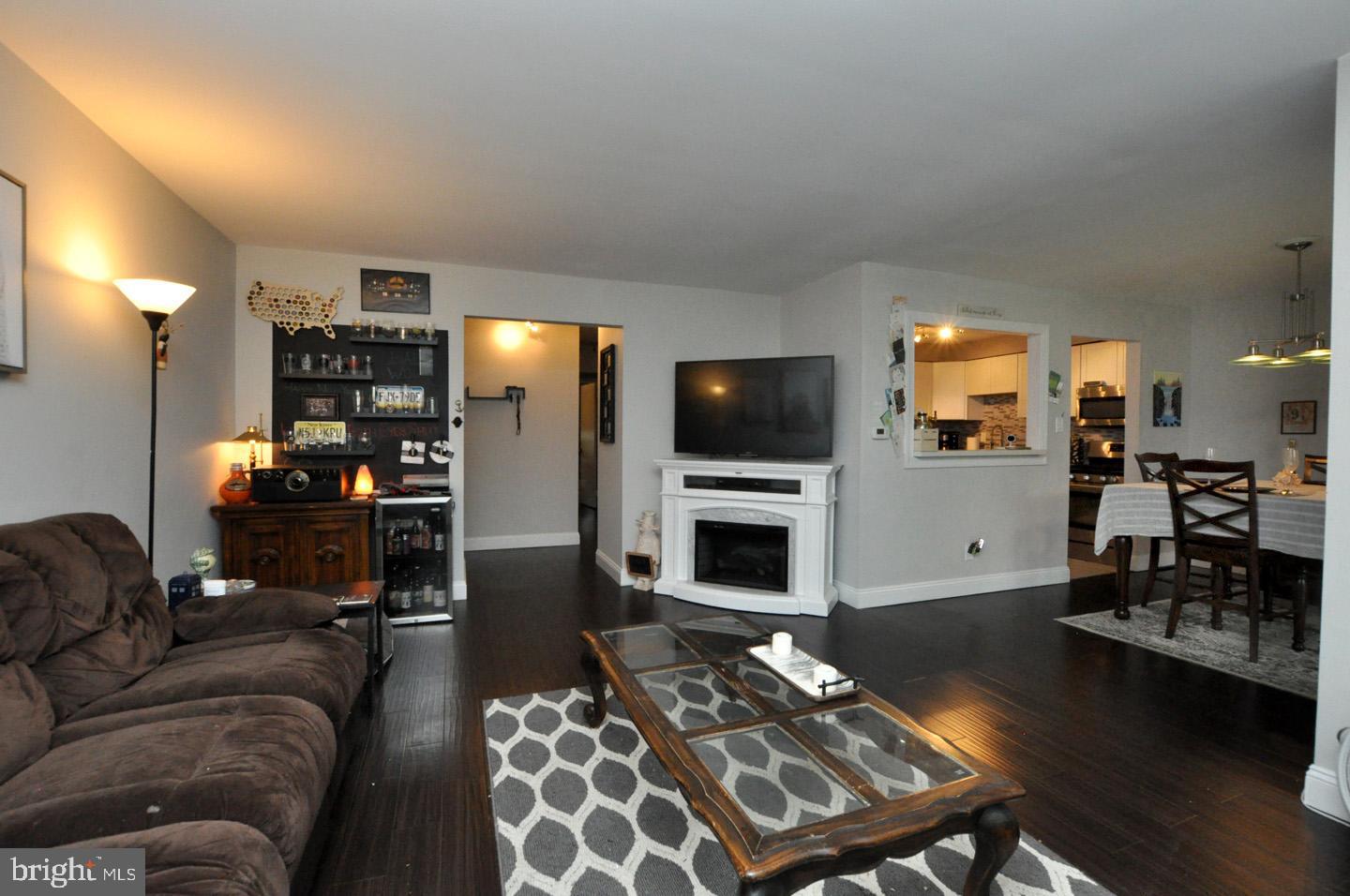 175 Echelon Road Voorhees, NJ 08043 - Photo 4 of 18