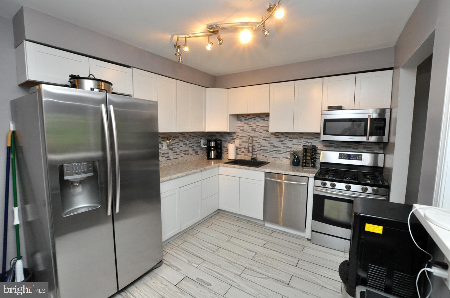 175 Echelon Road Voorhees, NJ 08043 - Photo 9 of 18