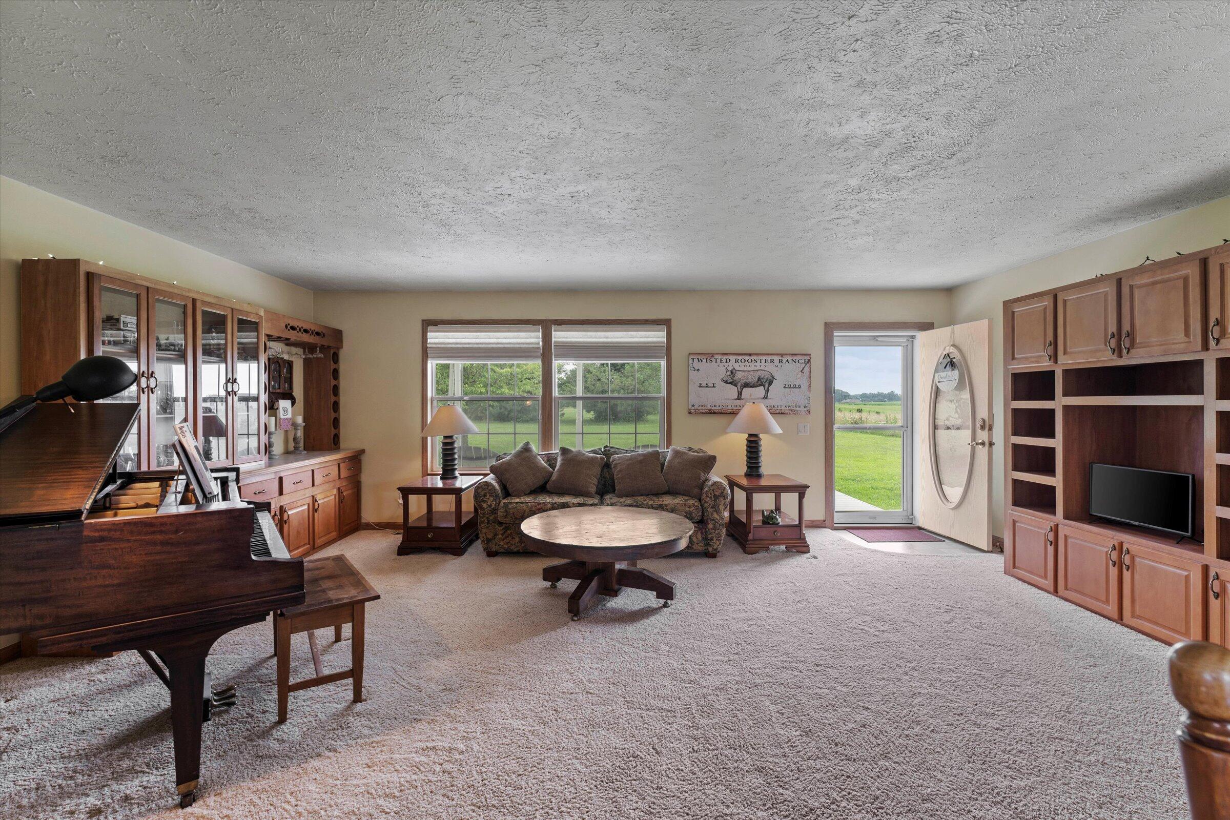 62905 Highfield Road Cassopolis, MI 49031 - Photo 14 of 44 11-DSC09485