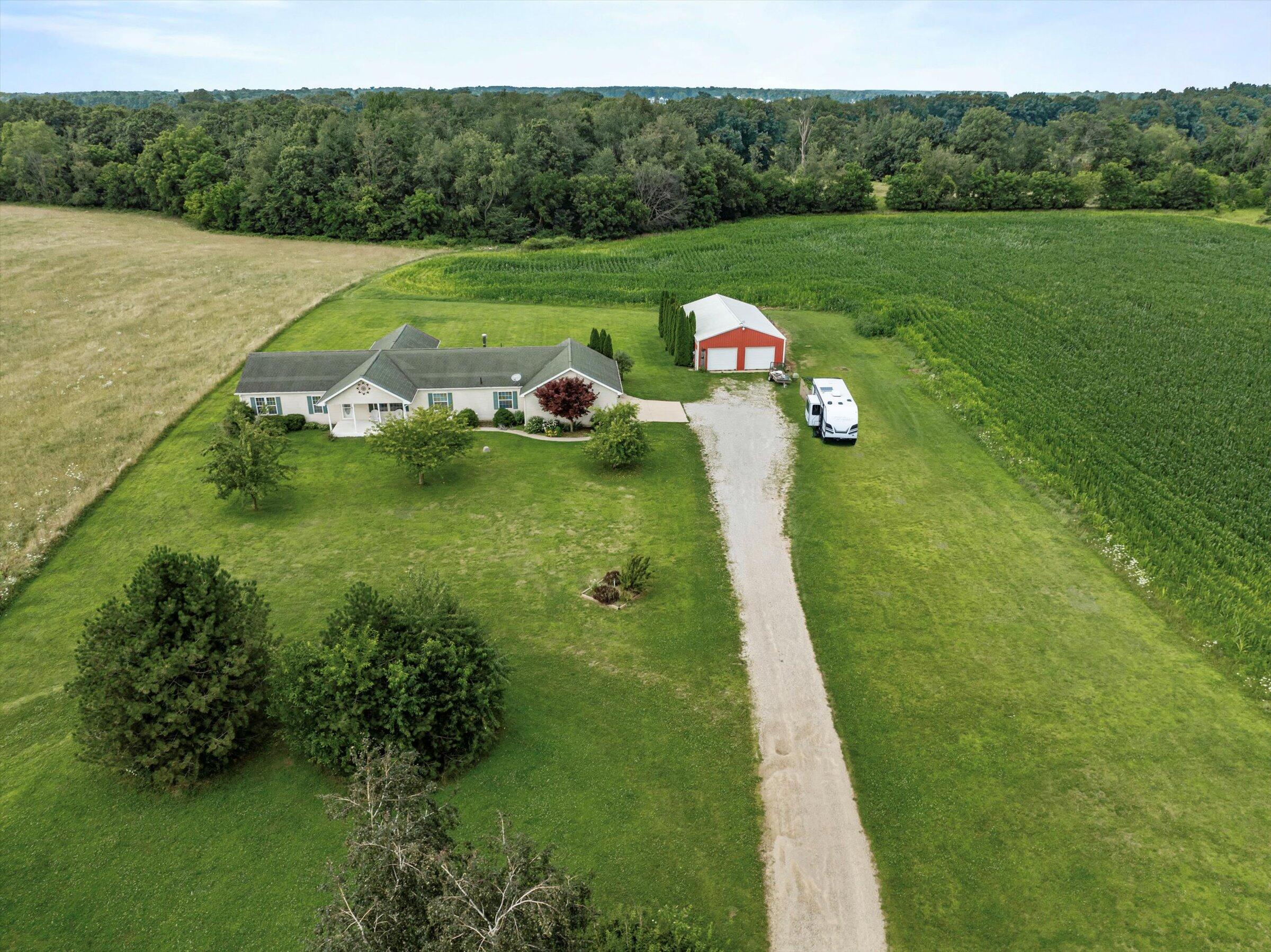 62905 Highfield Road Cassopolis, MI 49031 - Photo 7 of 44 04-a-92