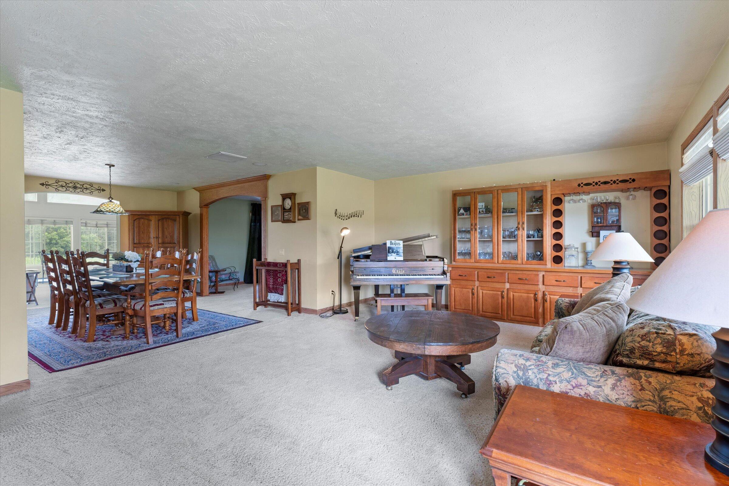 62905 Highfield Road Cassopolis, MI 49031 - Photo 10 of 44 07-DSC09460