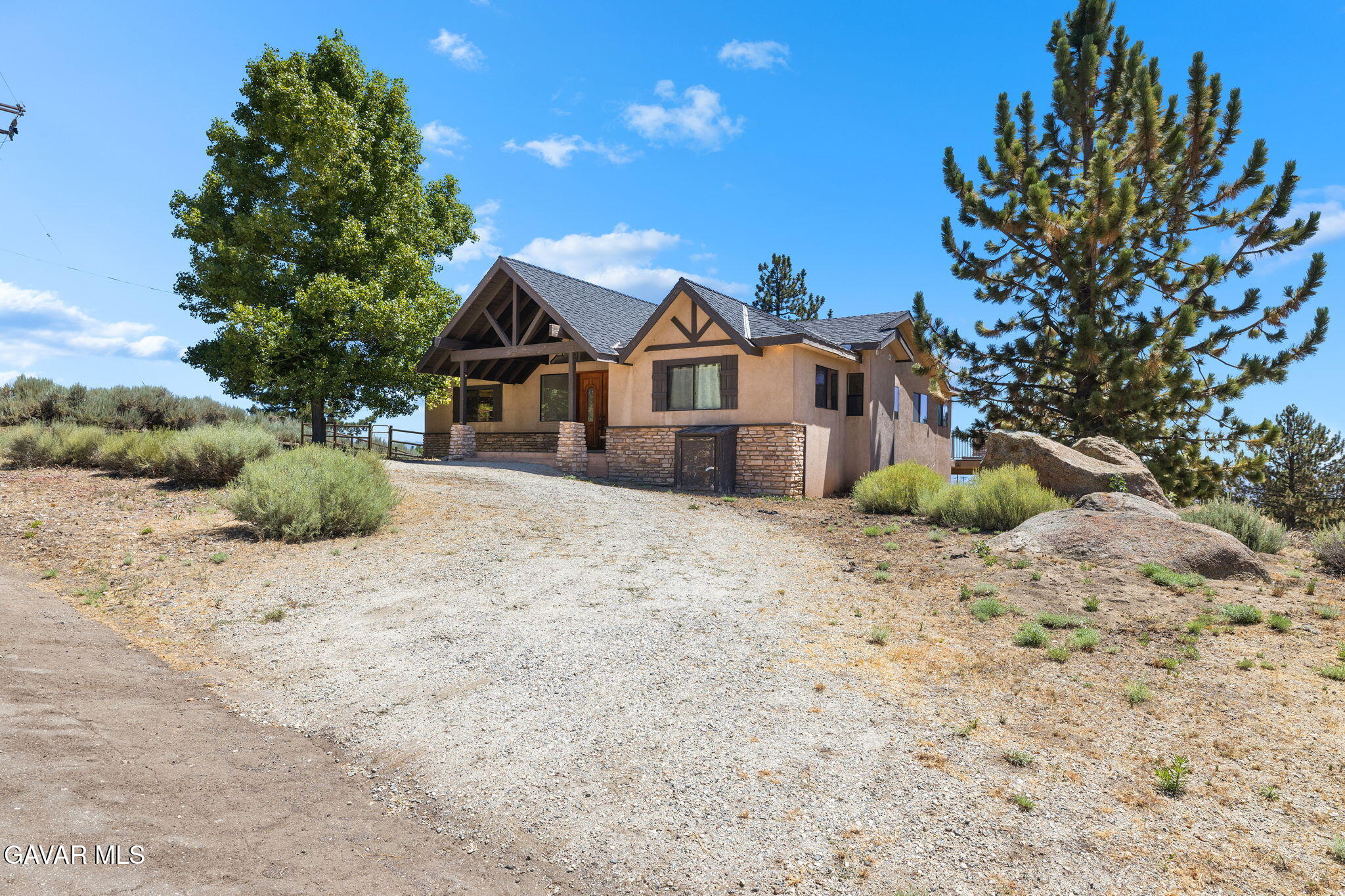 25620 High Rock Court Tehachapi, CA 93561 - Photo 6 of 49 6-web-or-mls-DSBB1677