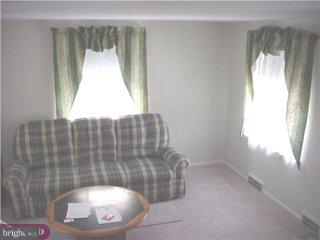 404 Maplewood Road Springfield, PA 19064 - Photo 5 of 6