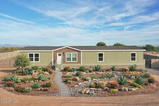 $319,900 | 2430 South 357th Lane, Tonopah, AZ 85354