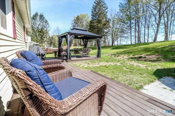 $389,900 | 115 Wynwood Drive, New Milford, CT 06776