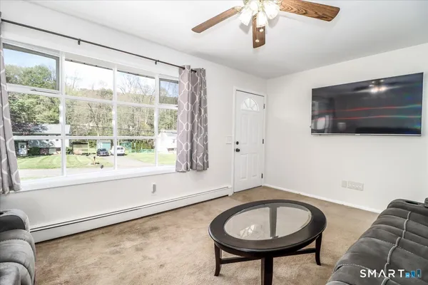 $389,900 | 115 Wynwood Drive, New Milford, CT 06776