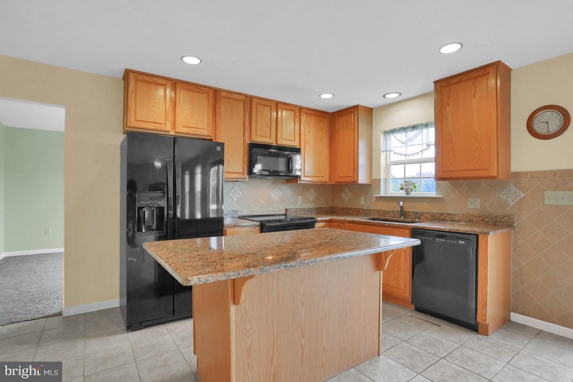 645 Bairs Road York, PA 17408 - Photo 13 of 41 Gallery Image 13