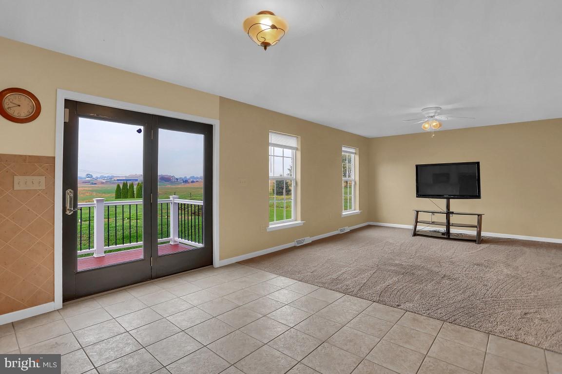 645 Bairs Road York, PA 17408 - Photo 16 of 41 Family room off of kitchen