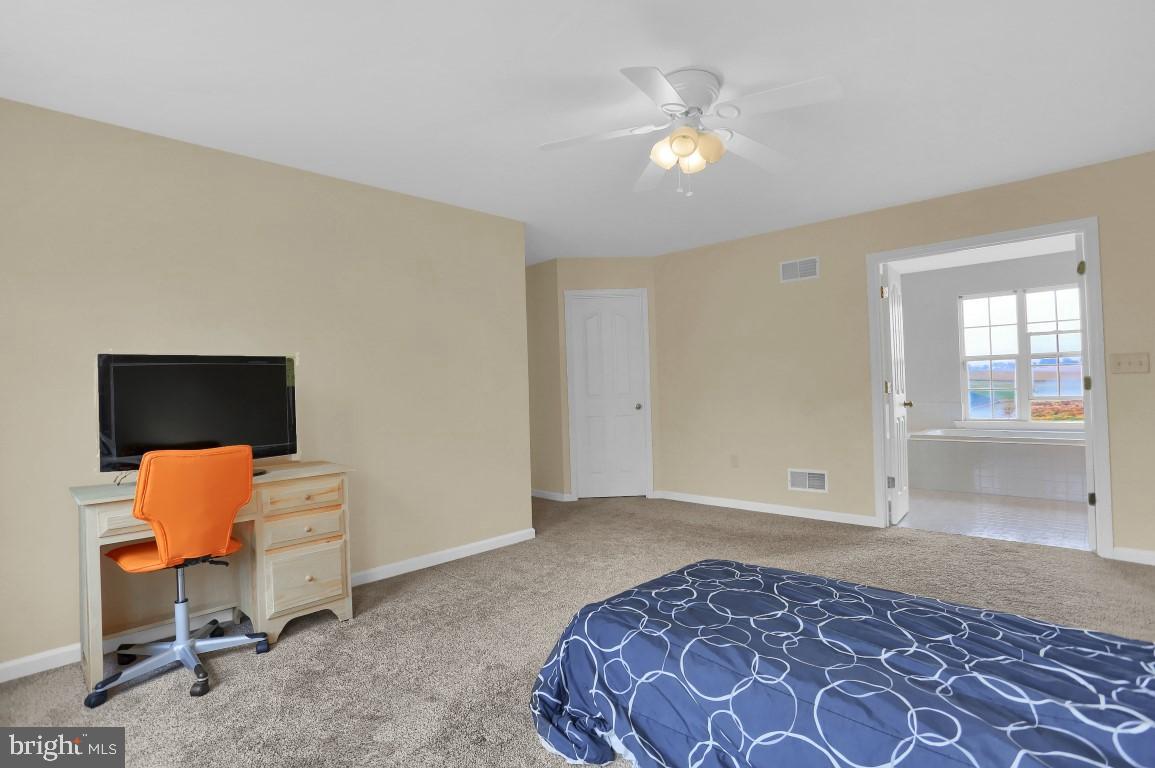 645 Bairs Road York, PA 17408 - Photo 21 of 41 Gallery Image 21