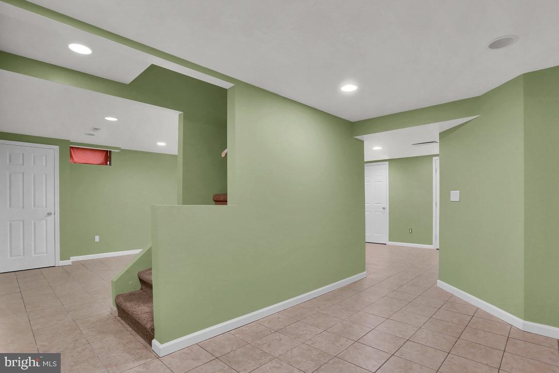 645 Bairs Road York, PA 17408 - Photo 30 of 41 Lower level finished space