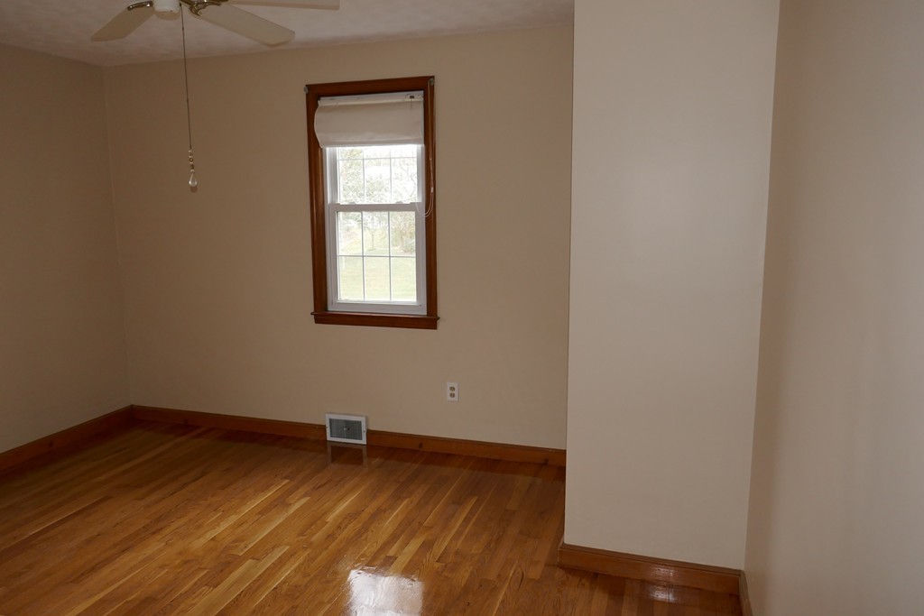 8 Intervale Road Boylston, MA 01505 - Photo 5 of 26 Gallery Image 5