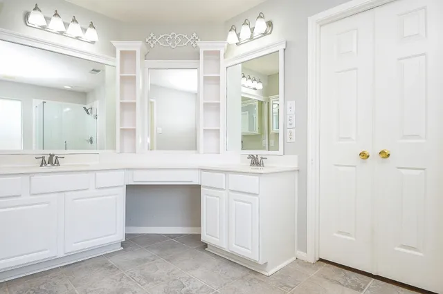 $2,450 | 707 New Pines Drive, Spring, TX 77373