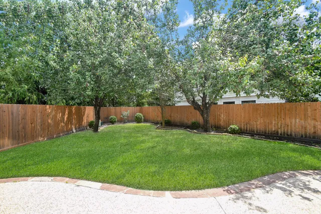 $2,450 | 707 New Pines Drive, Spring, TX 77373