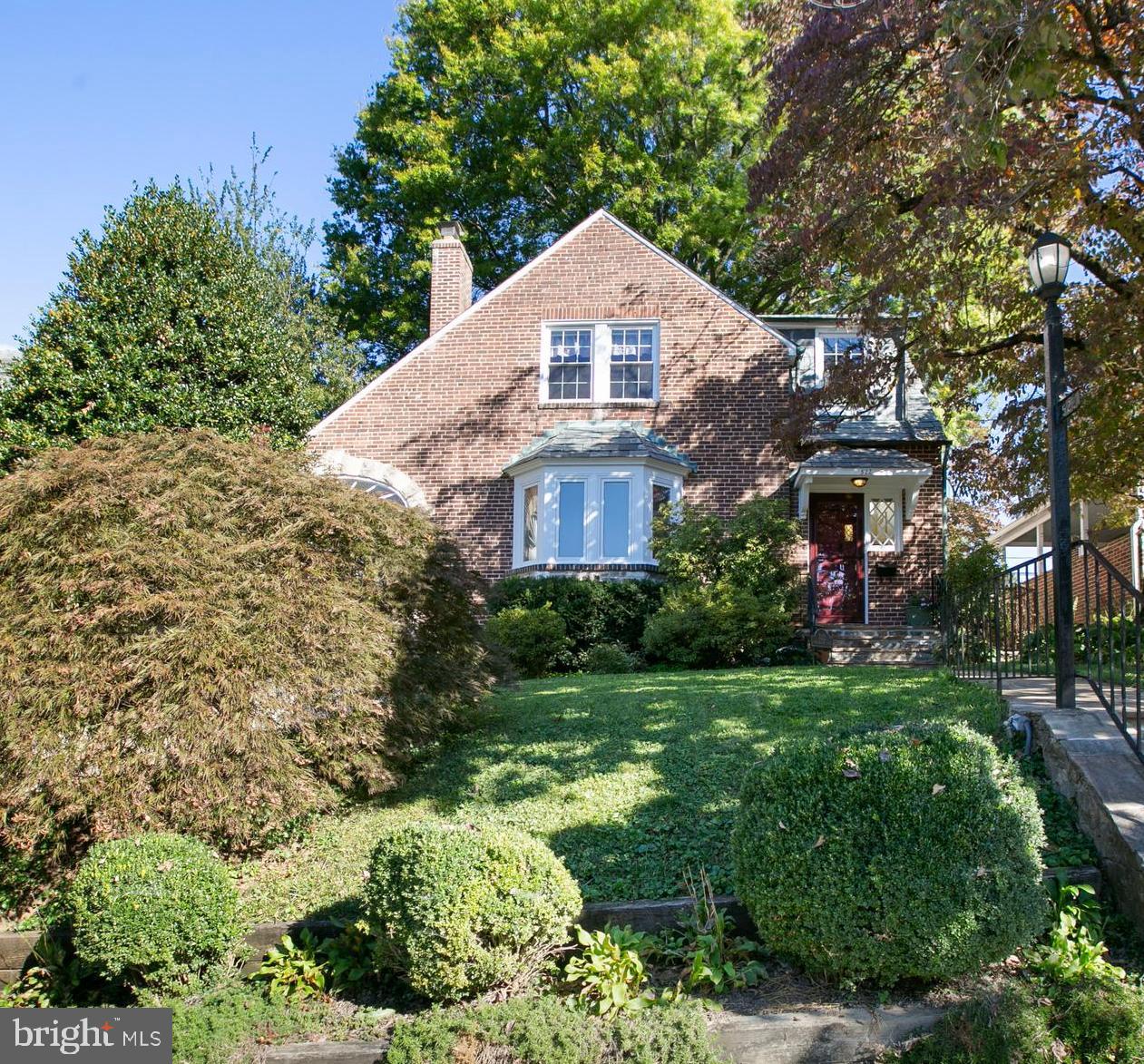 522 Overbrook Road Baltimore, MD 21212 - Photo 2 of 37 Classic charm with updates for today's lifestyle.