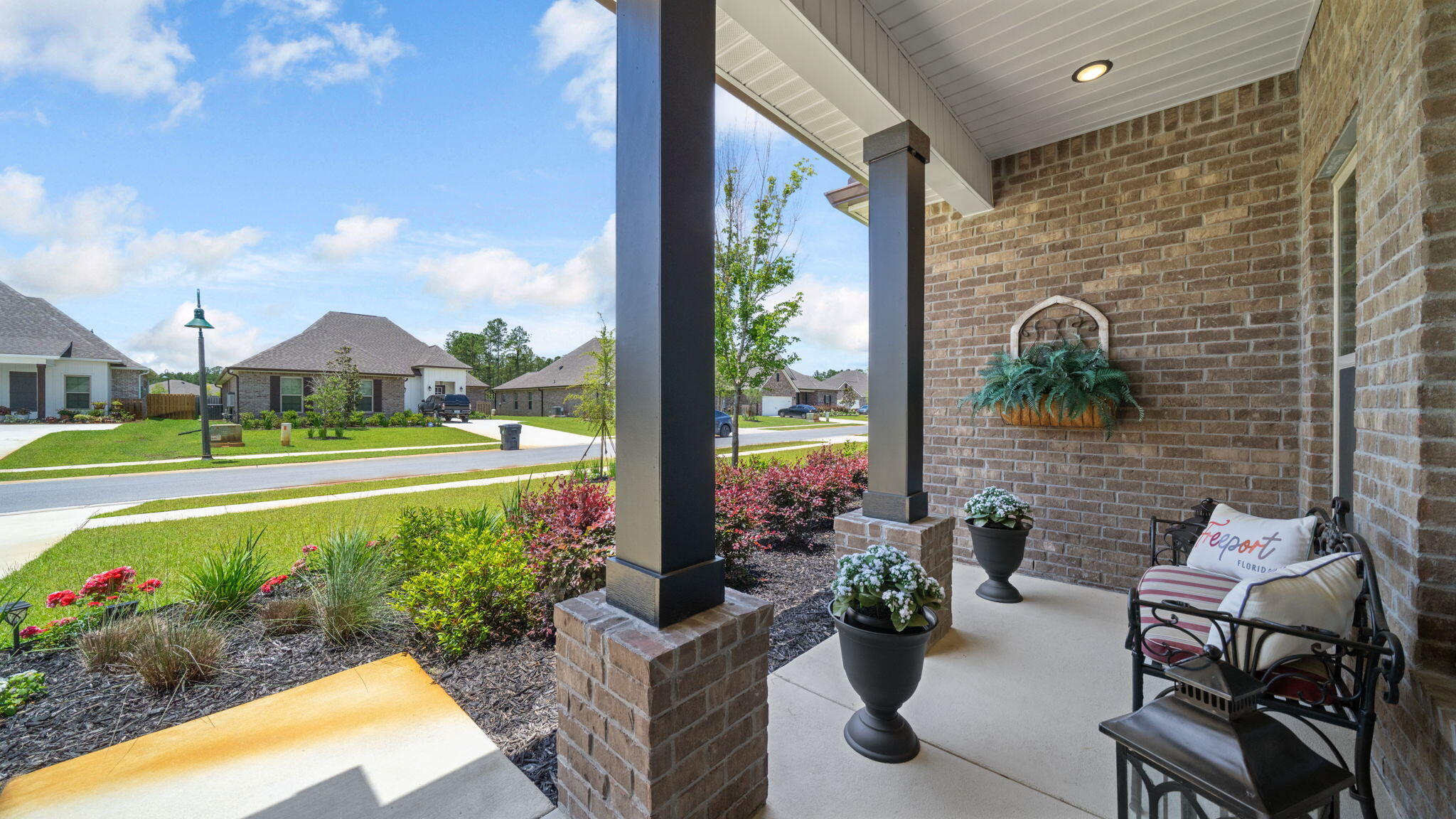 53 Lumen Loop Freeport, FL 32439 - Photo 3 of 62 40-web-or-mls-DSC05511